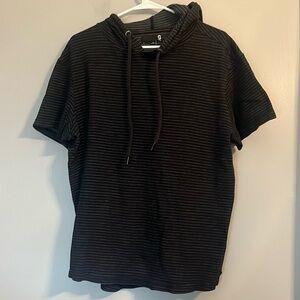 G by Guess Women's Black and White Striped Short Sleeve Hoodie Size XL